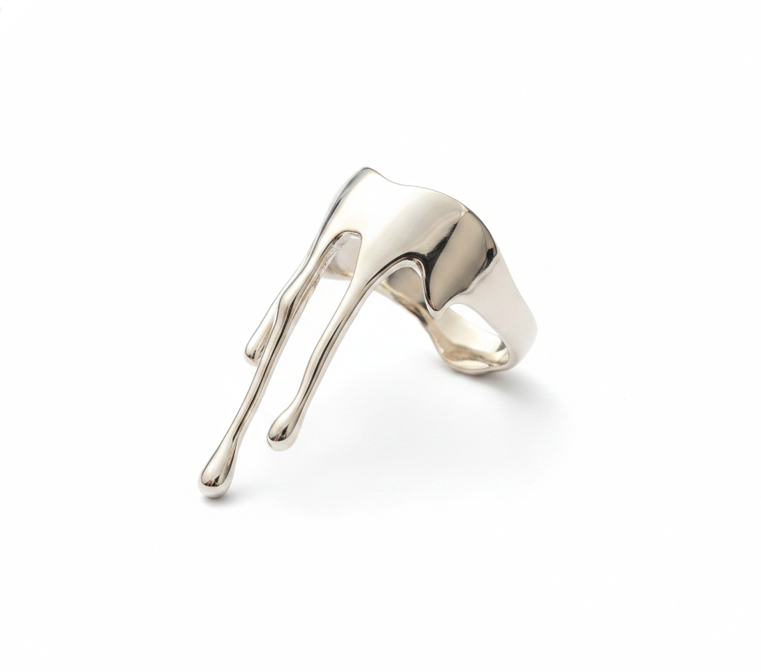 Coulée Ring — fluid flow-form gold ring | THE ARCIVE