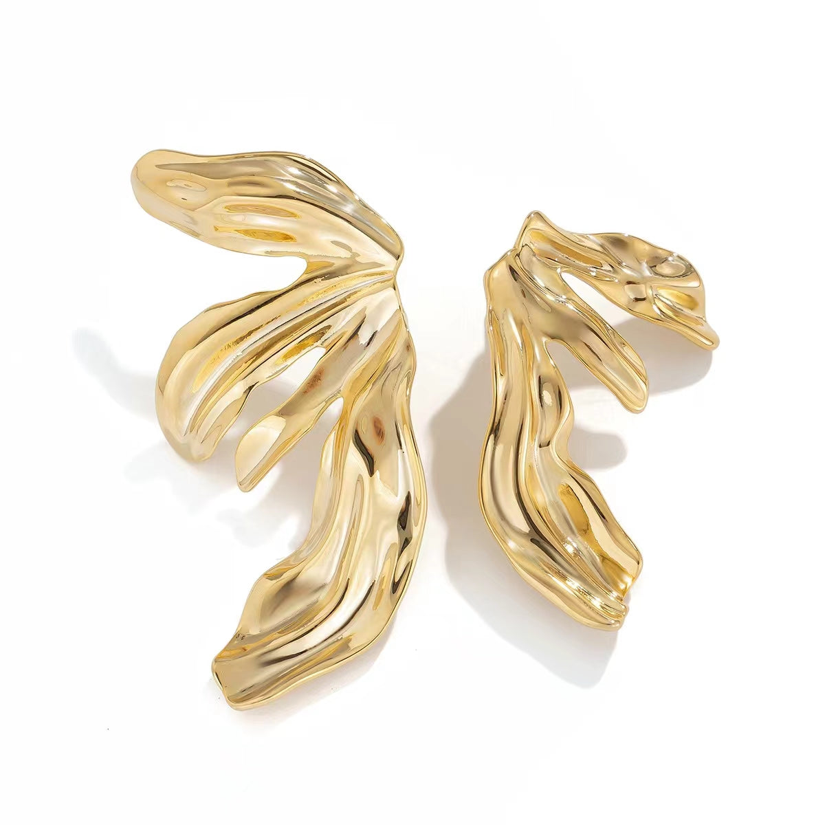 Branche Drops — branch-inspired gold drop earrings | THE ARCIVE