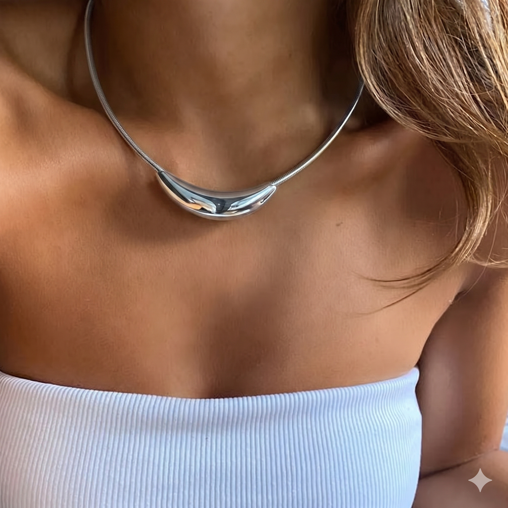 Duo Pendant — layered herringbone chain necklace detail | THE ARCIVE