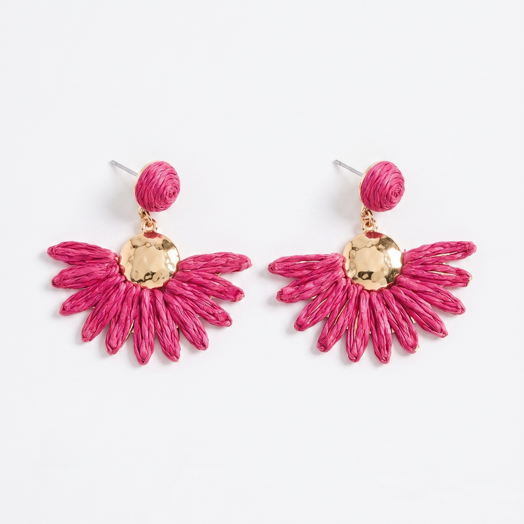 Éclat Dangle Earrings — gold dangle earrings angle | THE ARCIVE
