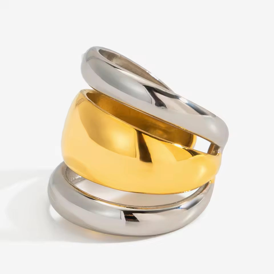 Soleil Band — 18k gold ring by The Arcive