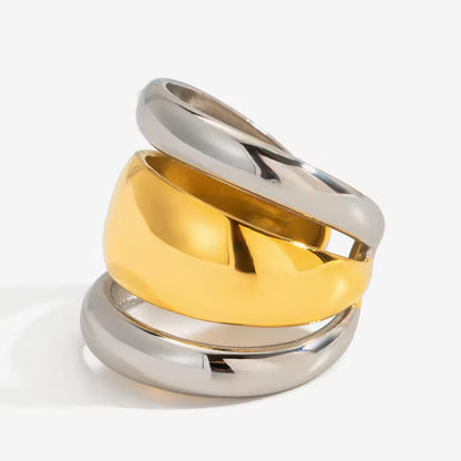 Soleil Band — 18k gold ring by The Arcive