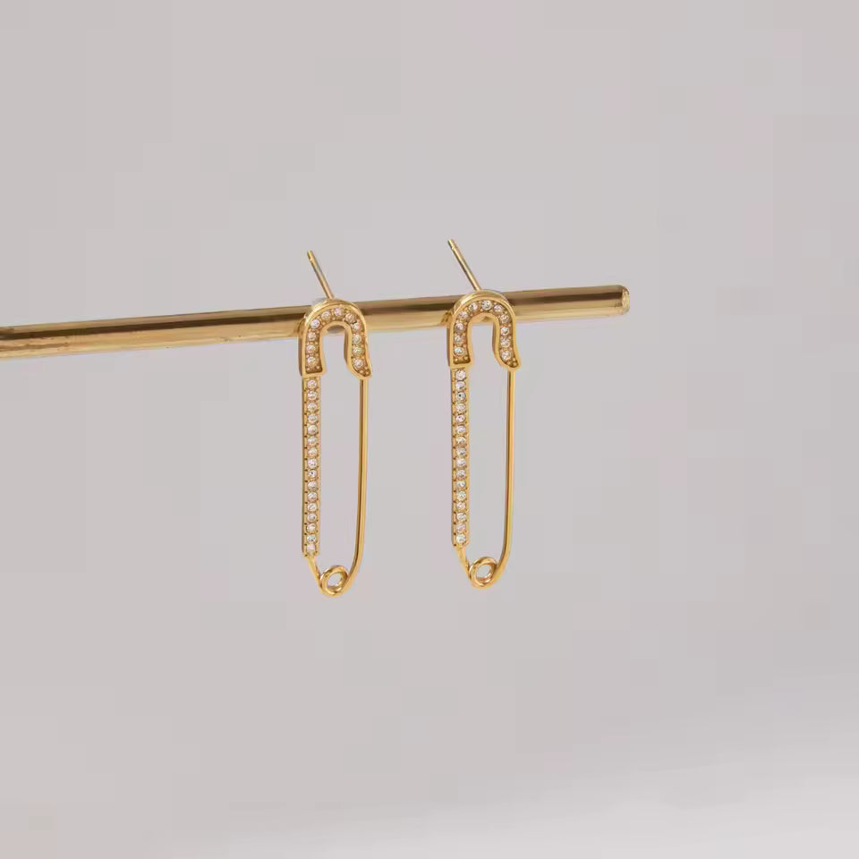 Barre Drops — detail shot — The Arcive