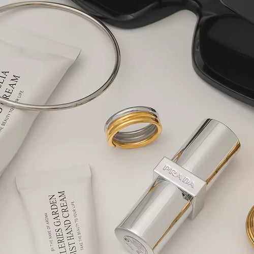 Voûte Ring — detail shot — The Arcive