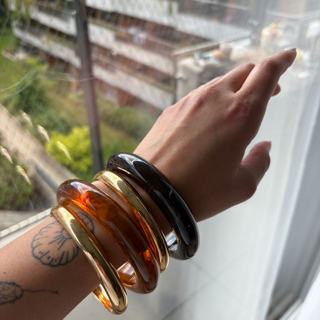 Gold Bangle Set — stackable gold bangles on wrist | THE ARCIVE