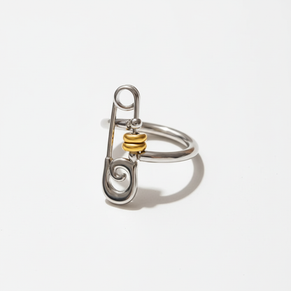 Dune Ring — lifestyle — The Arcive