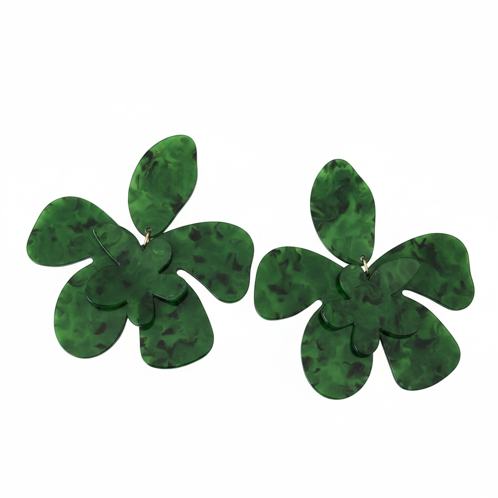 Trèfle Drops — green clover earrings angle | THE ARCIVE