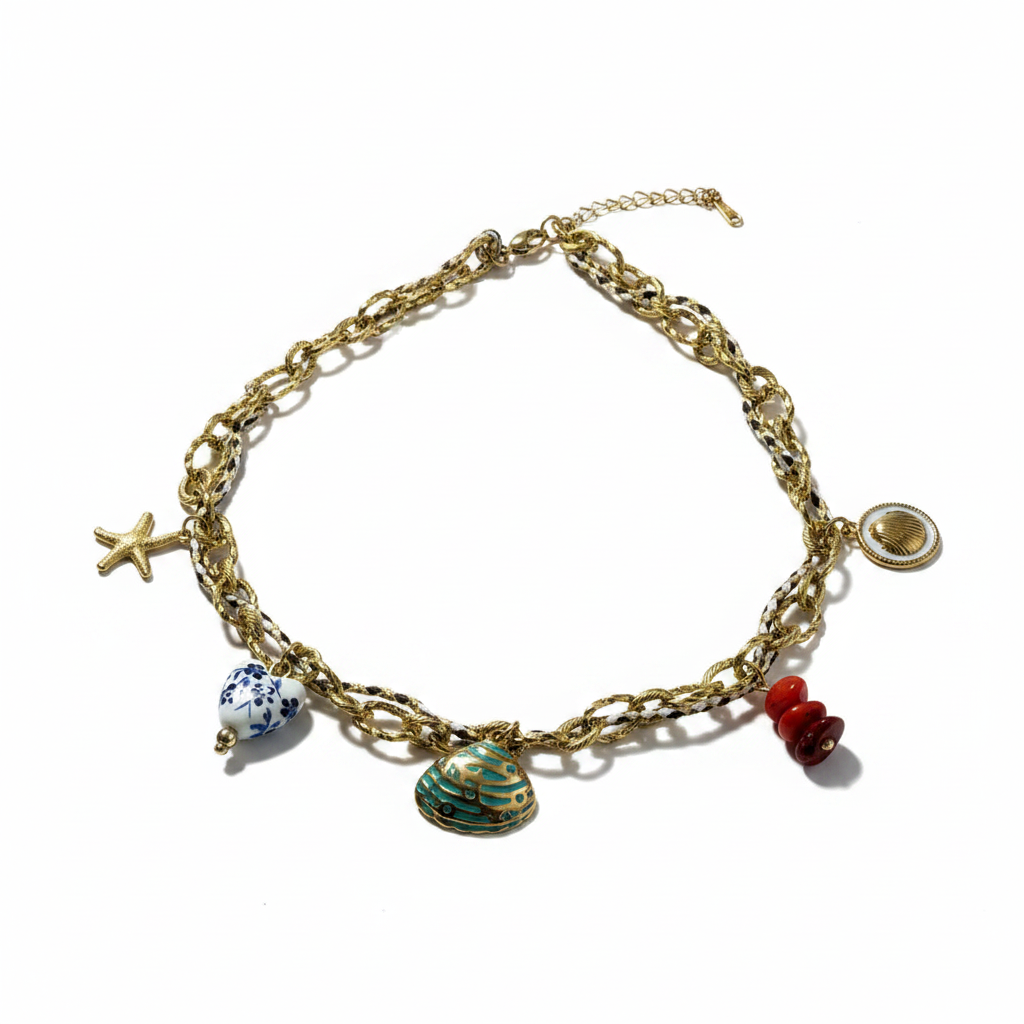 Fil Délicat Necklace — minimalist chain necklace lifestyle | THE ARCIVE