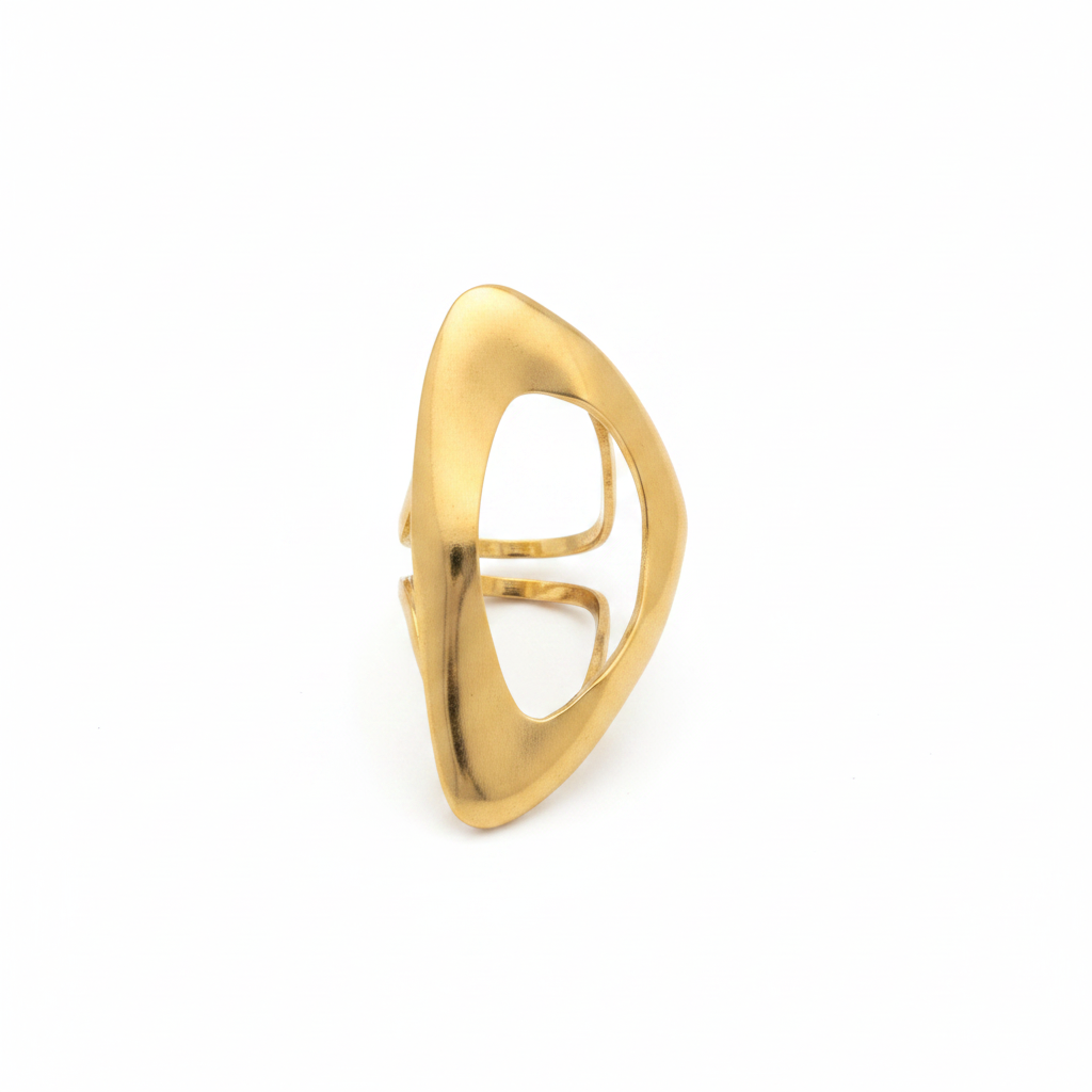 Poinçon Ring — precision band ring detail | THE ARCIVE