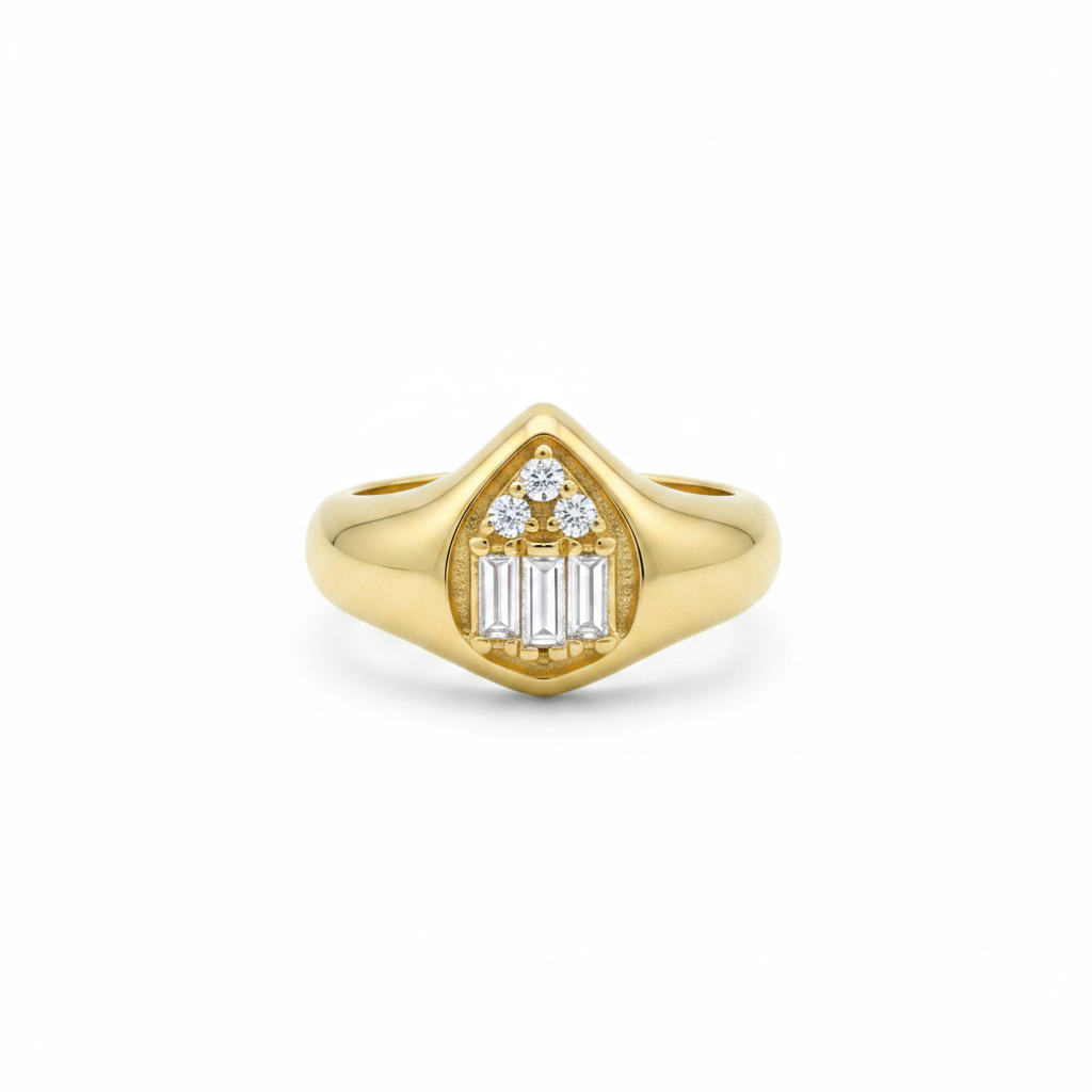 Gemme Ring — stone-set gold ring angle | THE ARCIVE