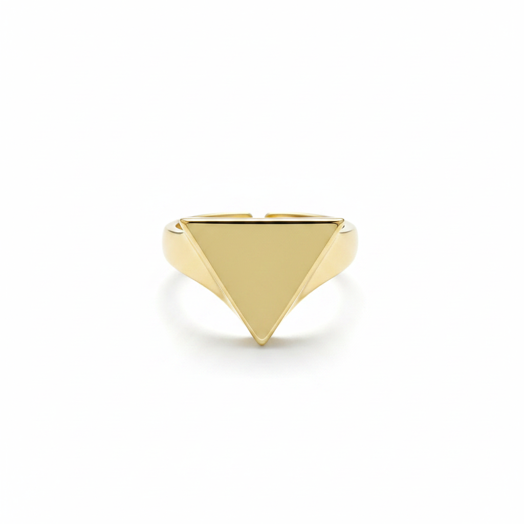 Pyramide Ring — geometric pyramid ring detail | THE ARCIVE
