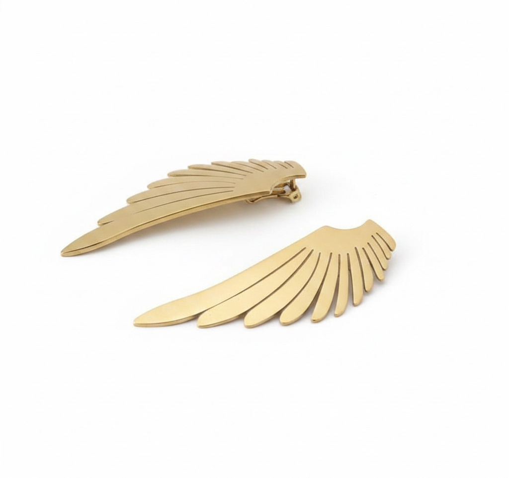 Flamme Drops — gold flame earrings angle | THE ARCIVE