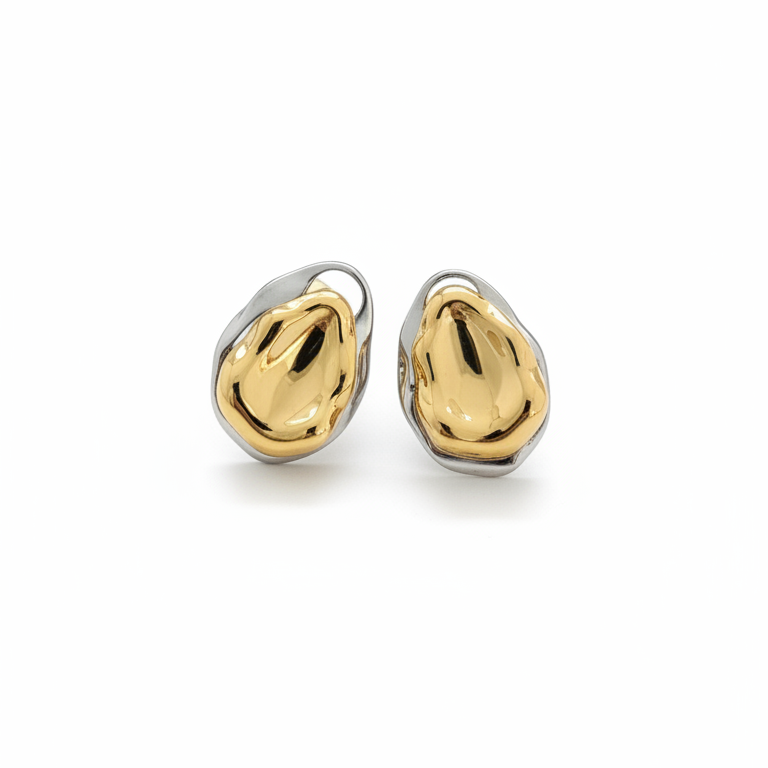 Arbre Drops — sculptural drop earrings lifestyle | THE ARCIVE